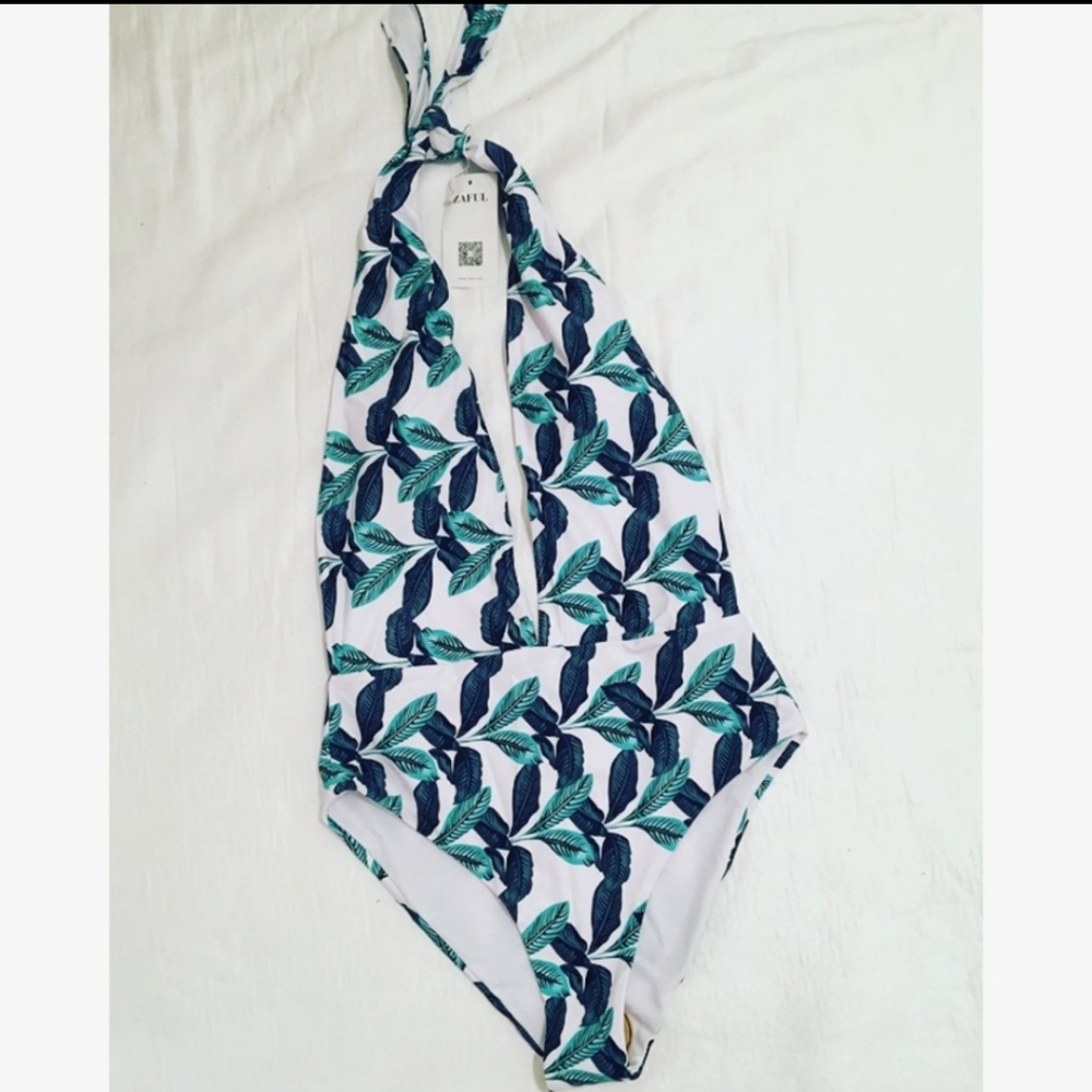 Zaful NWT White Leaf Print Halter One-piece Swim Size 8 Green Blue Swim Suit
